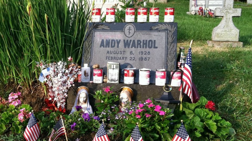 Warhol's_grave